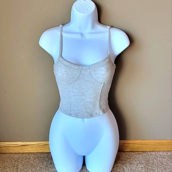 Forever 21 Ribbed Grey Cropped Top Tank Top Size Small - Picture 1 of 8